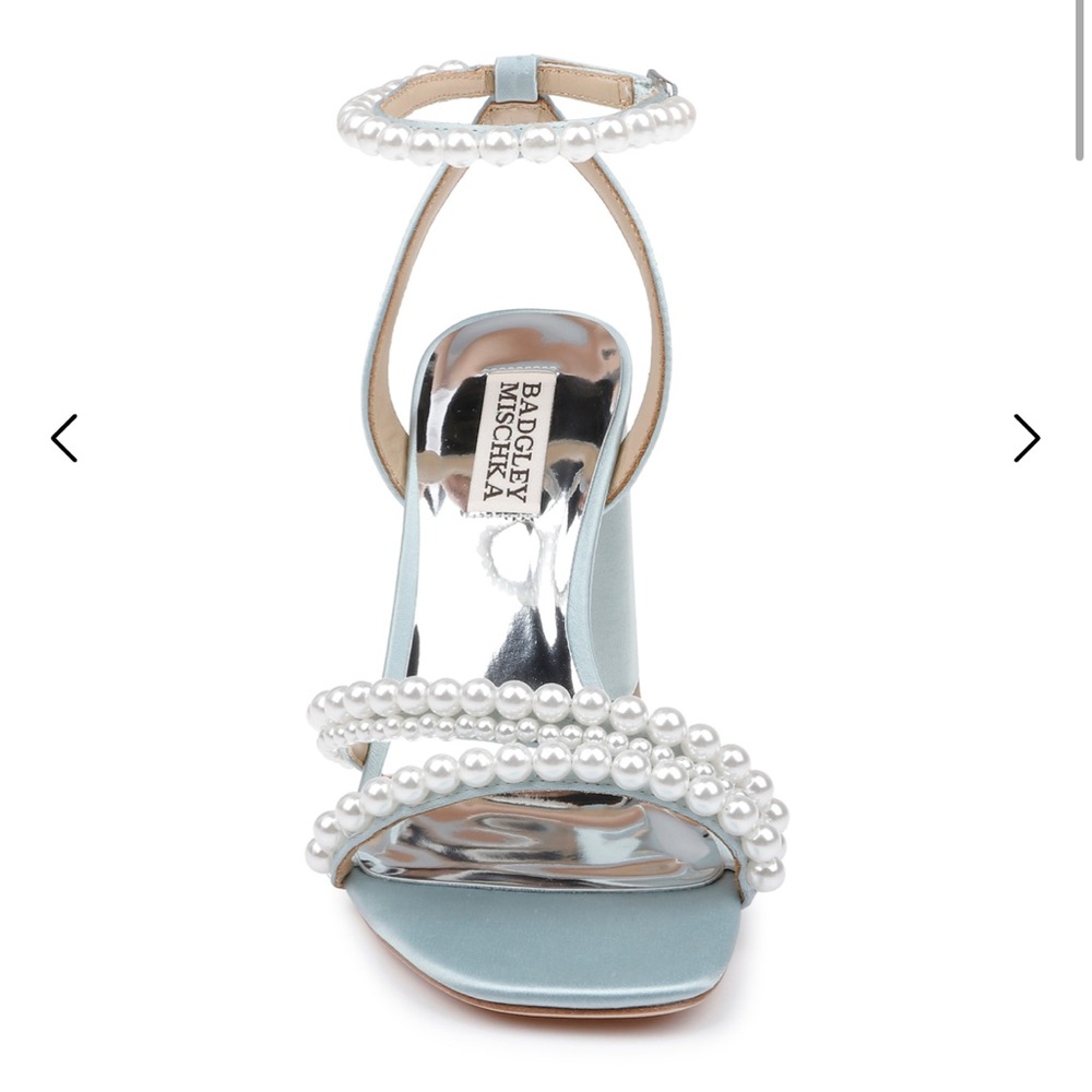 WORN ONCE Badgley Mischka Feisty Pearl Block Heels - Picture 3 of 15